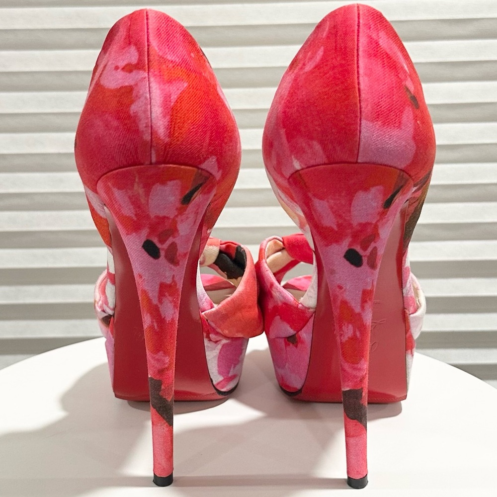 🌺CHRISTIAN LOUBOUTIN🌺 Canvas Floral d'Orsay Pumps Size: 37 - Picture 6 of 11